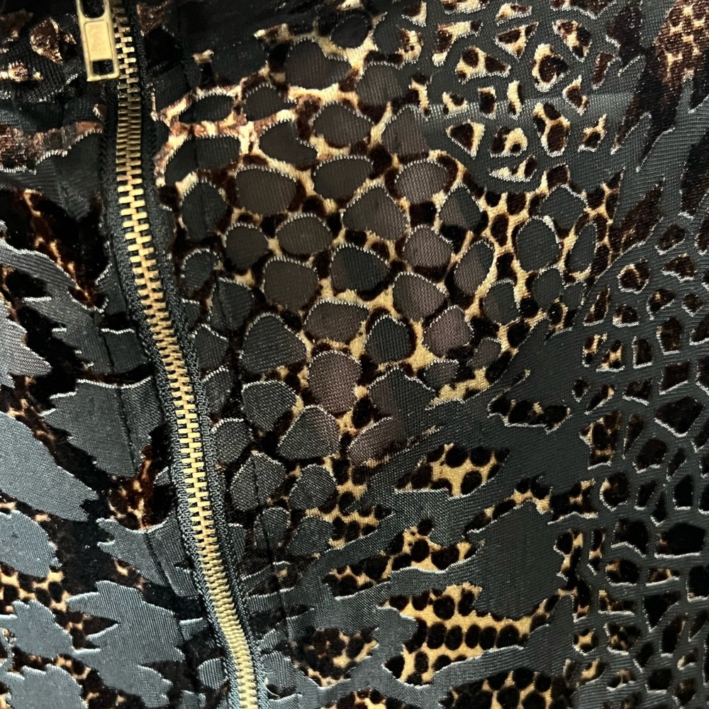 Ooberswank Python Print Romper - image 7